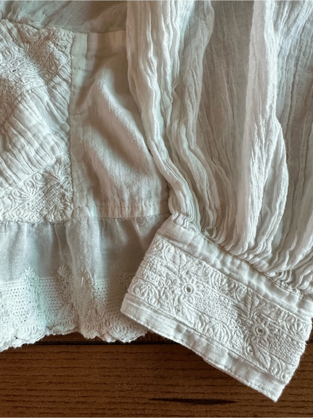 Free People White V-Neck Buttoned Peasant Blouse - Picture 6 of 10